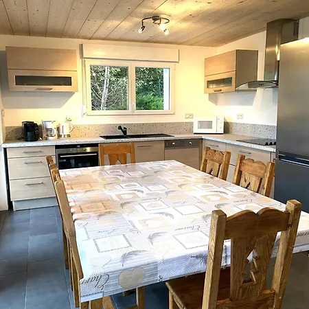 Le Grand Sorbier Σαλέ *